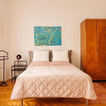 Studio With Terrace In Heart Of The City Budapest Exterior foto